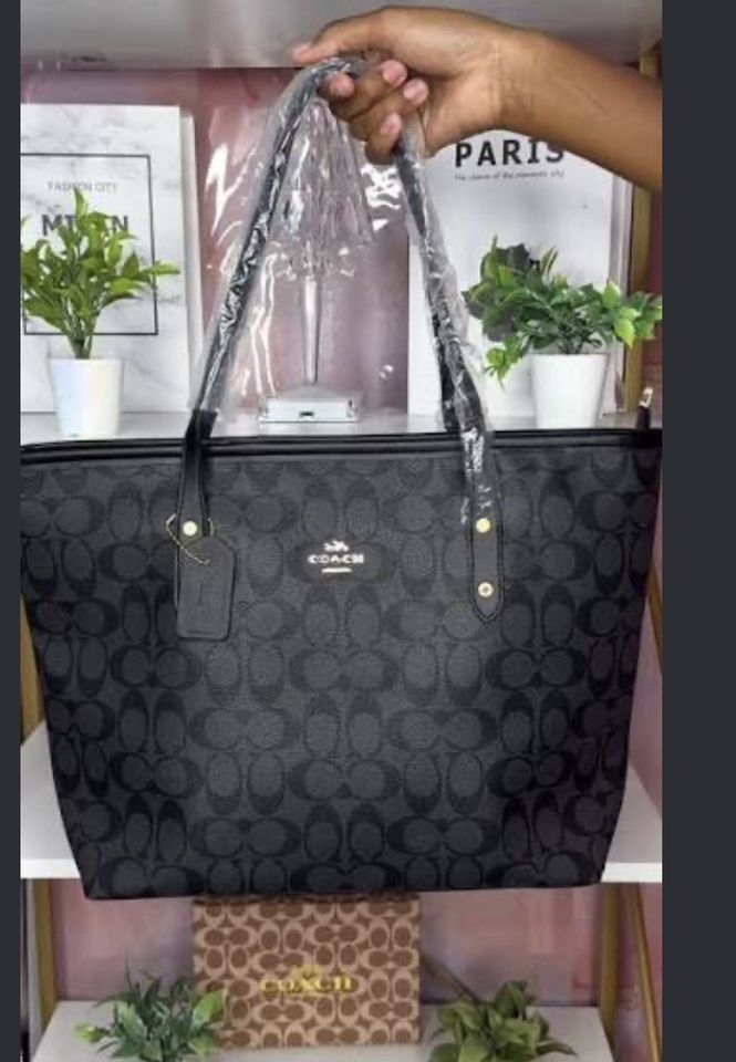 Coach tote bag