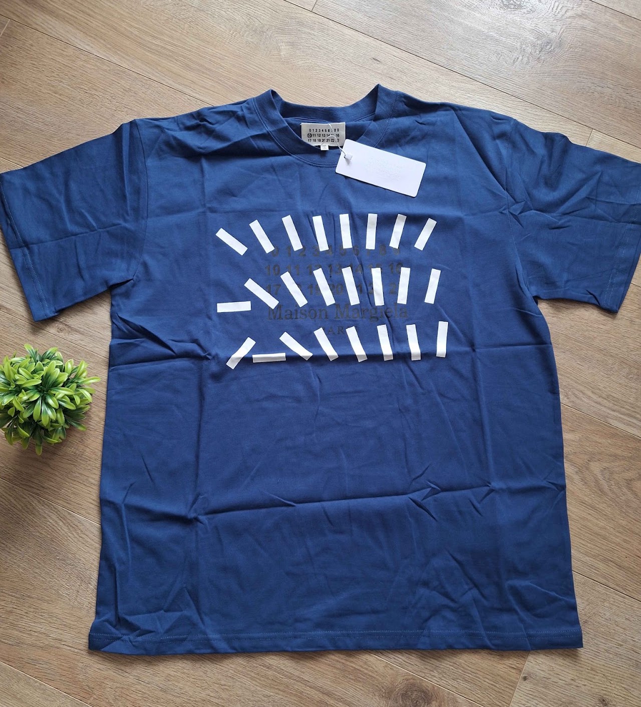 Maison Margiela tee (Mėlyna)