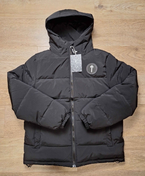 1:1 Trapstar puffer jacket (JUODA)