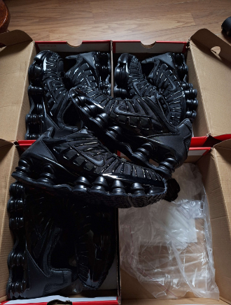 Nike Shox Black
