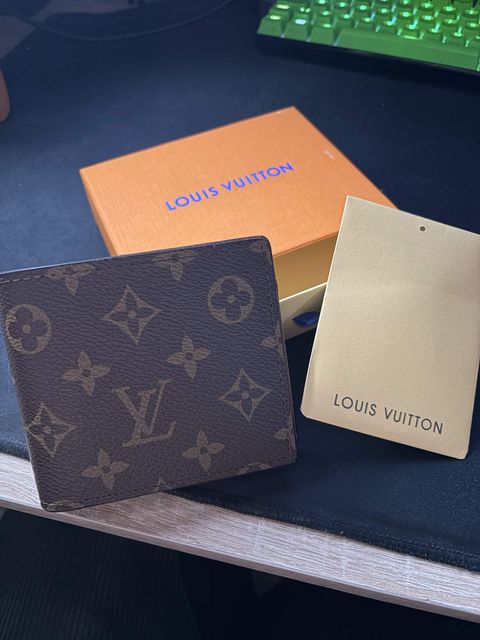 LV Wallet (Ruda su langeliais)