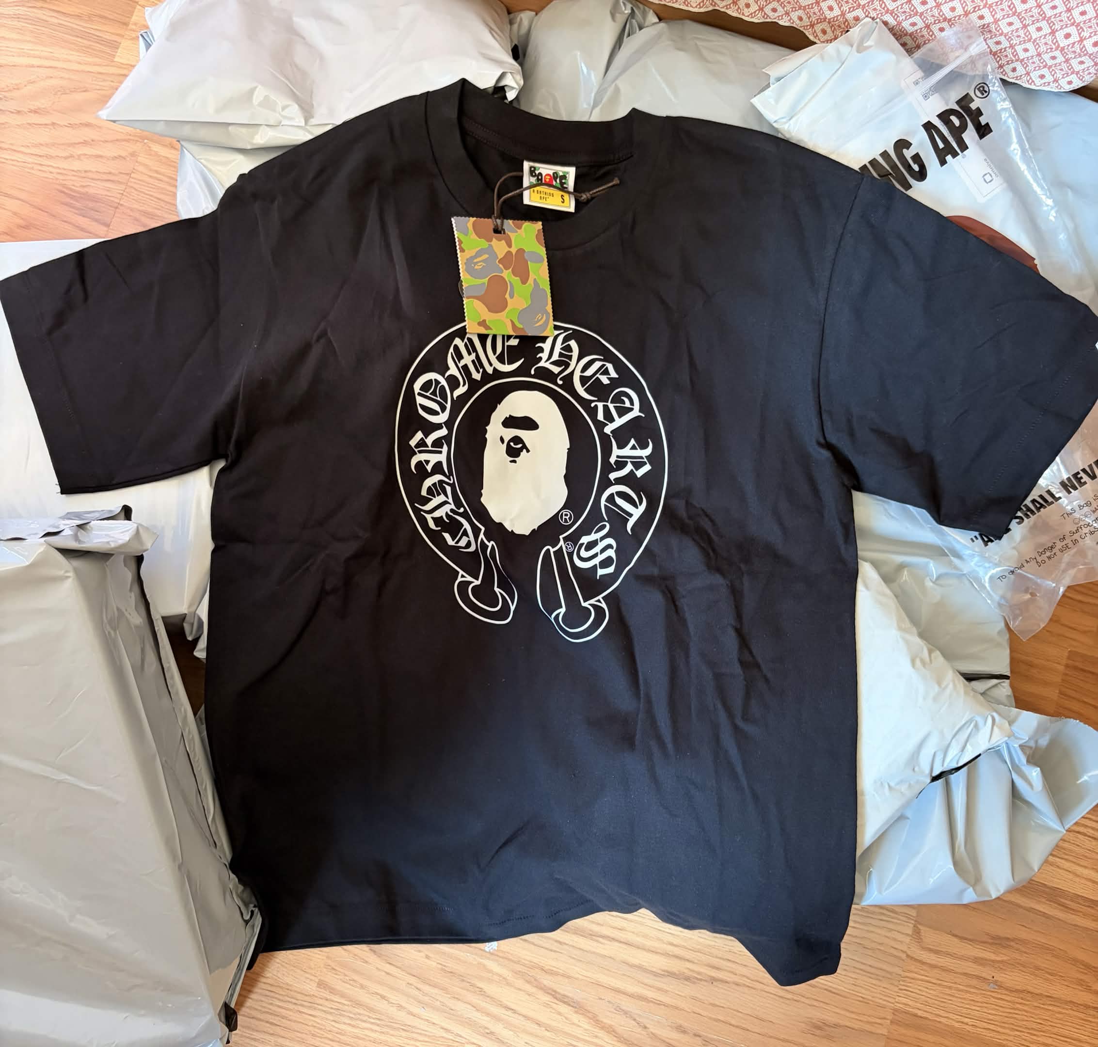 Bape marškinėliai (Juodas print'as)