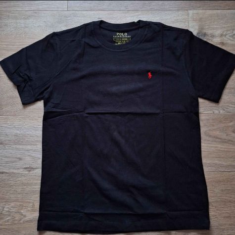 Ralph Lauren polo tshirt (Black, red logo)