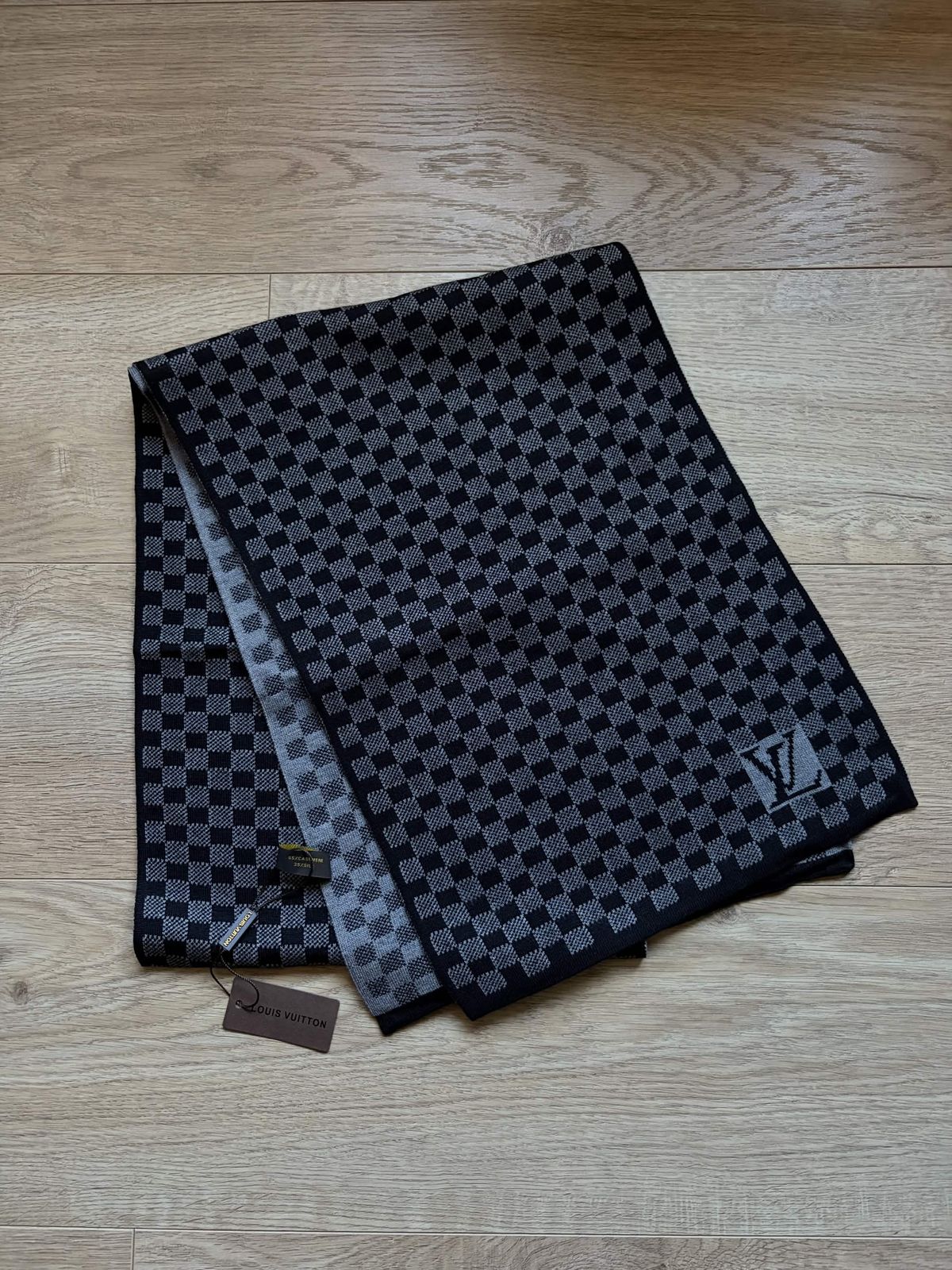 Šalikas Louis Vuitton (Juodas)